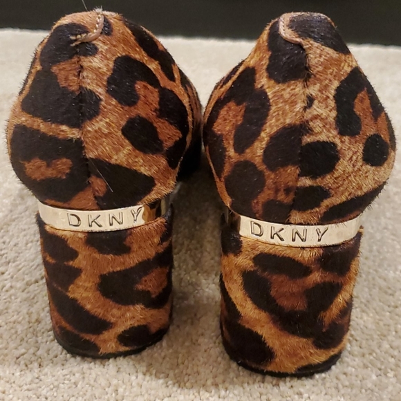 DKNY Leopard Print Low Heels - Picture 3 of 6